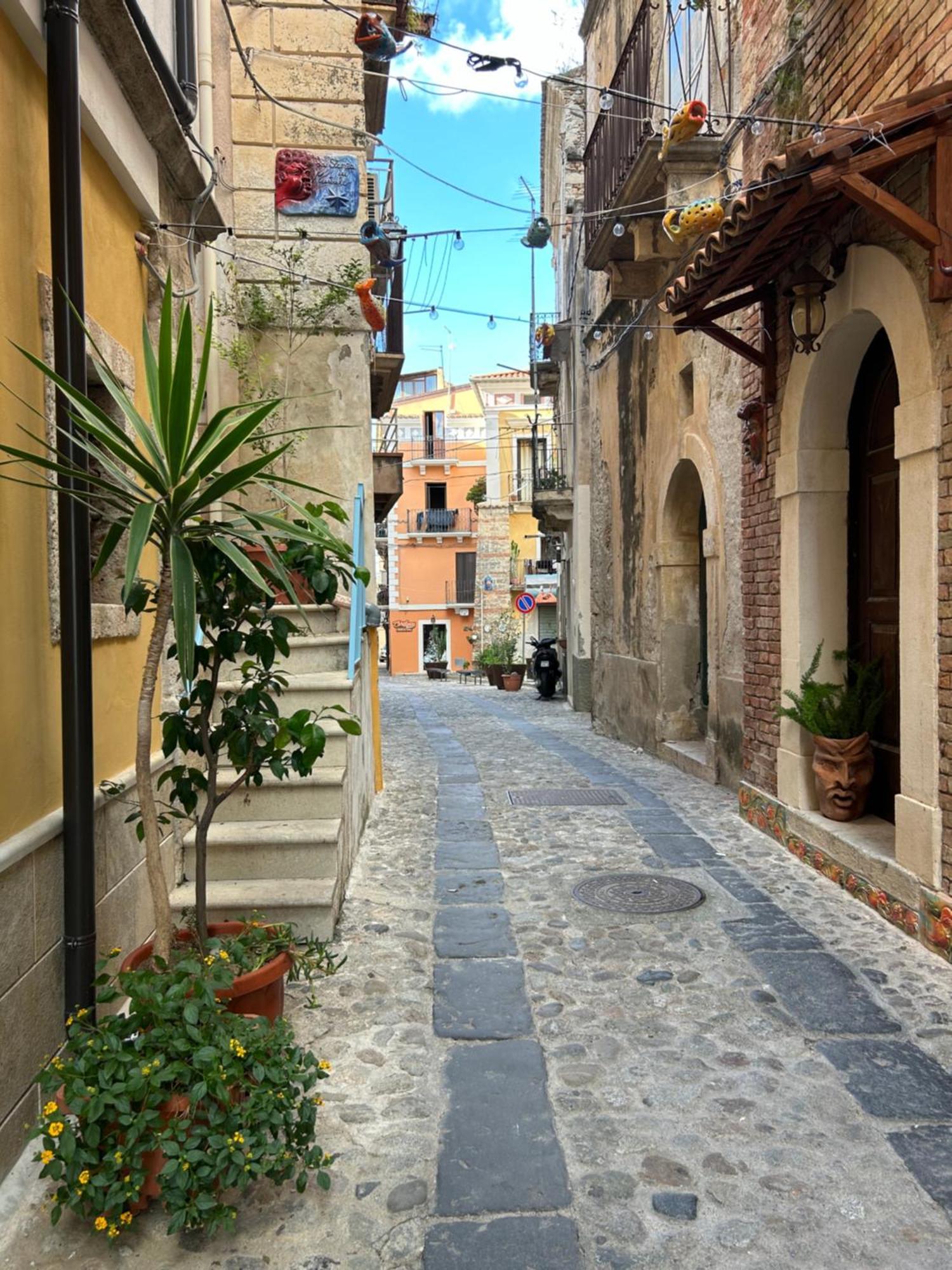 B&B Casa Camilory San Lucido Buitenkant foto
